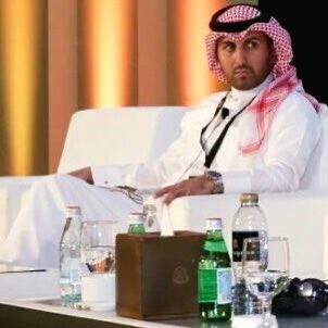 ما هي التغريدة التي نشرها الفراج عن بندر الحميداني رئيس لجنة الانضباط السعودية